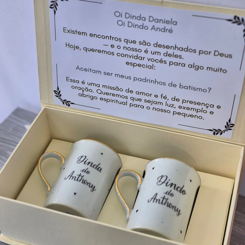 Kit duplo com Caneca e caixa cartonada